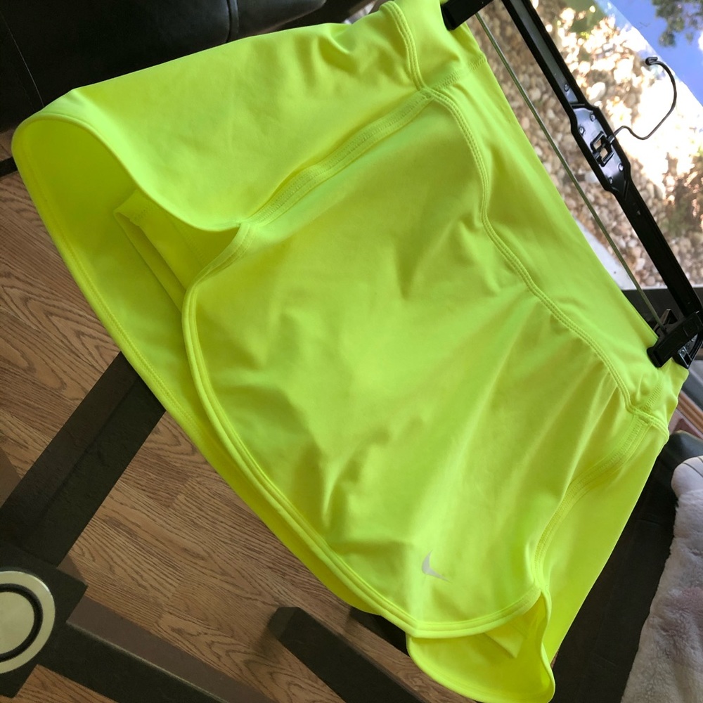 NIKE WOMEN’S STRAIGHT COURT PURE TENNIS SKIRT